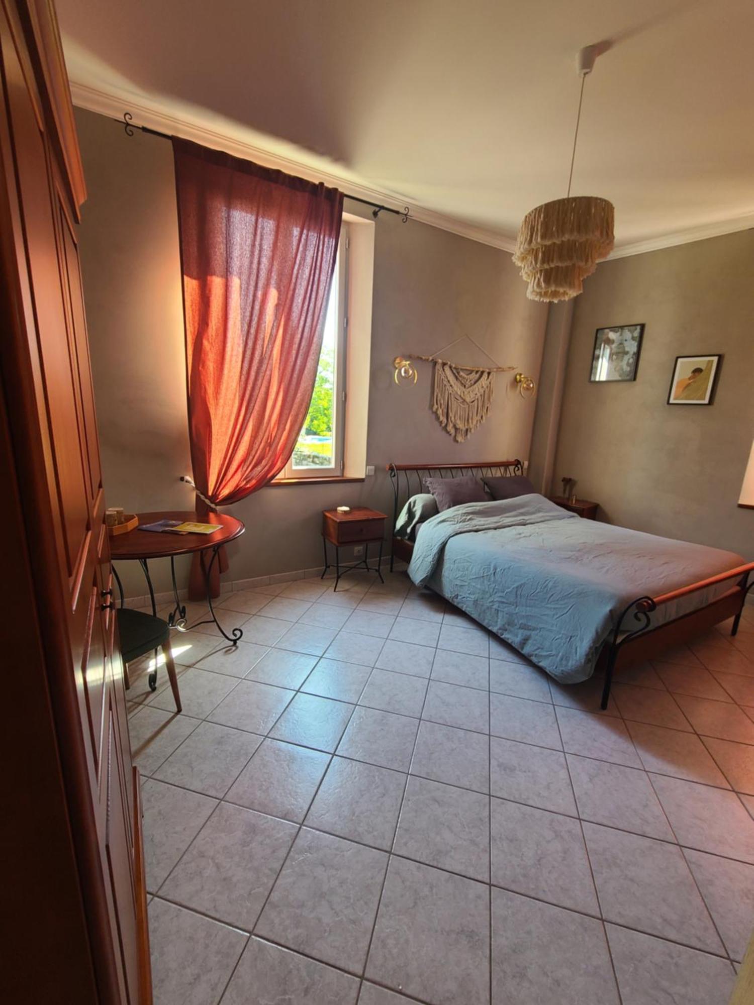 Les Dependances Du Chateau Noailles  Ngoại thất bức ảnh